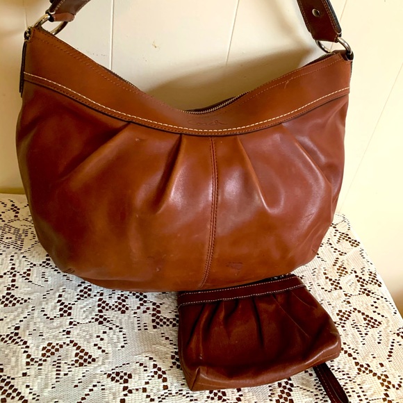 Coach large Hobo with Wristlet. - Picture 2 of 8